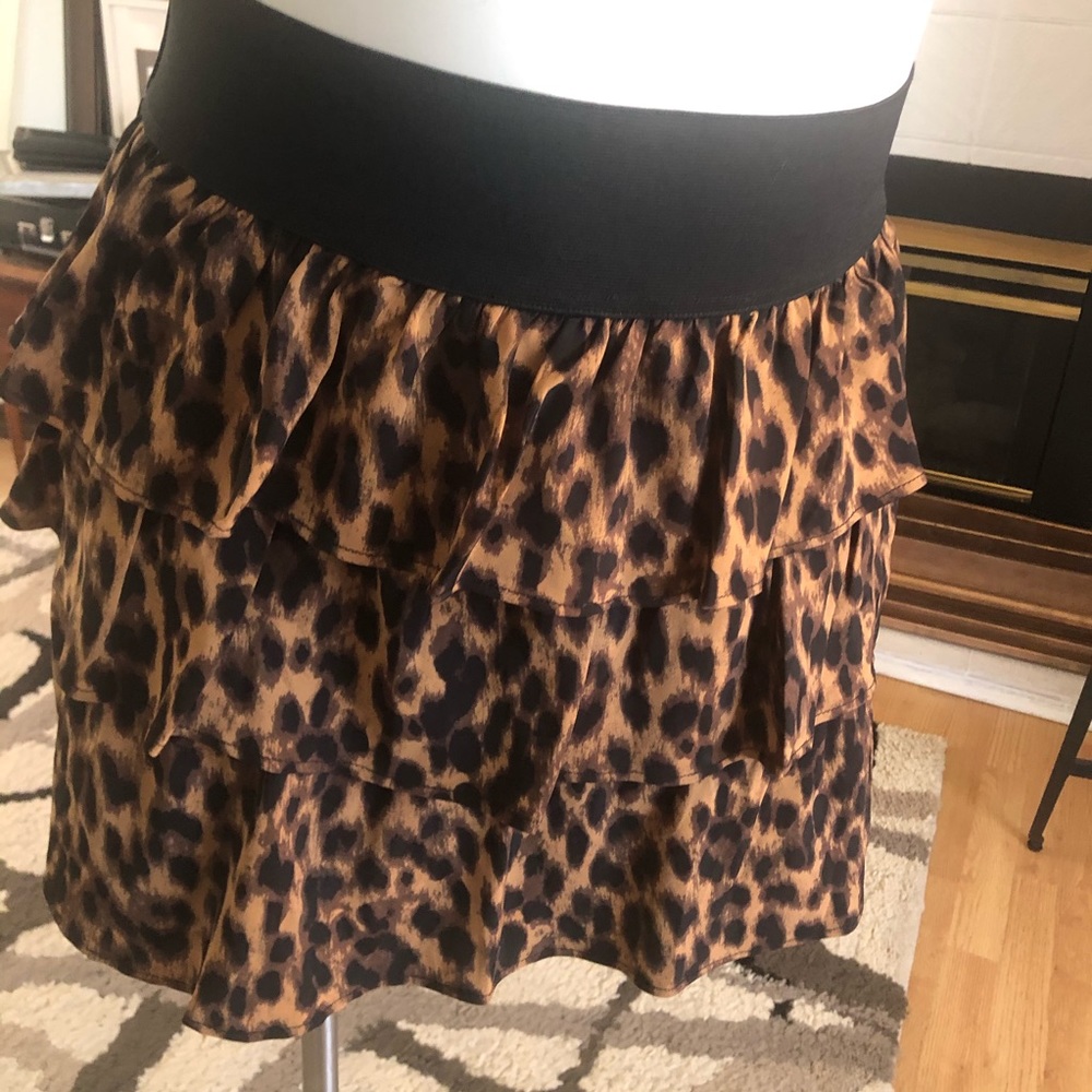 Torrid 2x elastic tiered leopard print skirt